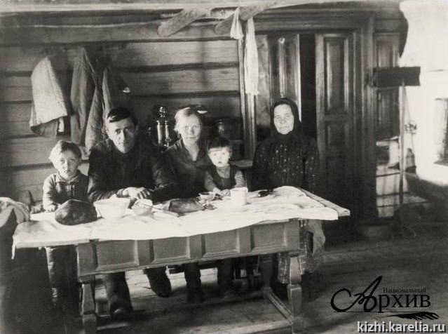 Рябинин-Андреев, СССР и Швеция — 9 июня в истории Карелии