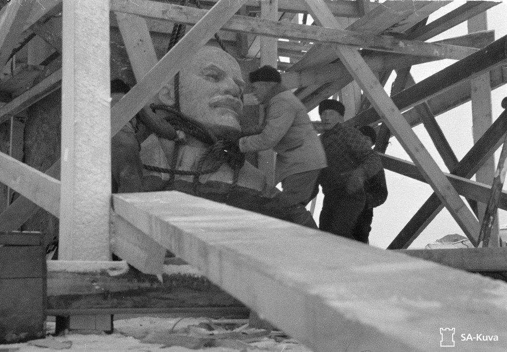 Ленин, Калинин, Киров, Калаберда - 7 ноября в истории Карелии Ленин, Калинин, Киров, Калаберда - 7 ноября в истории Карелии