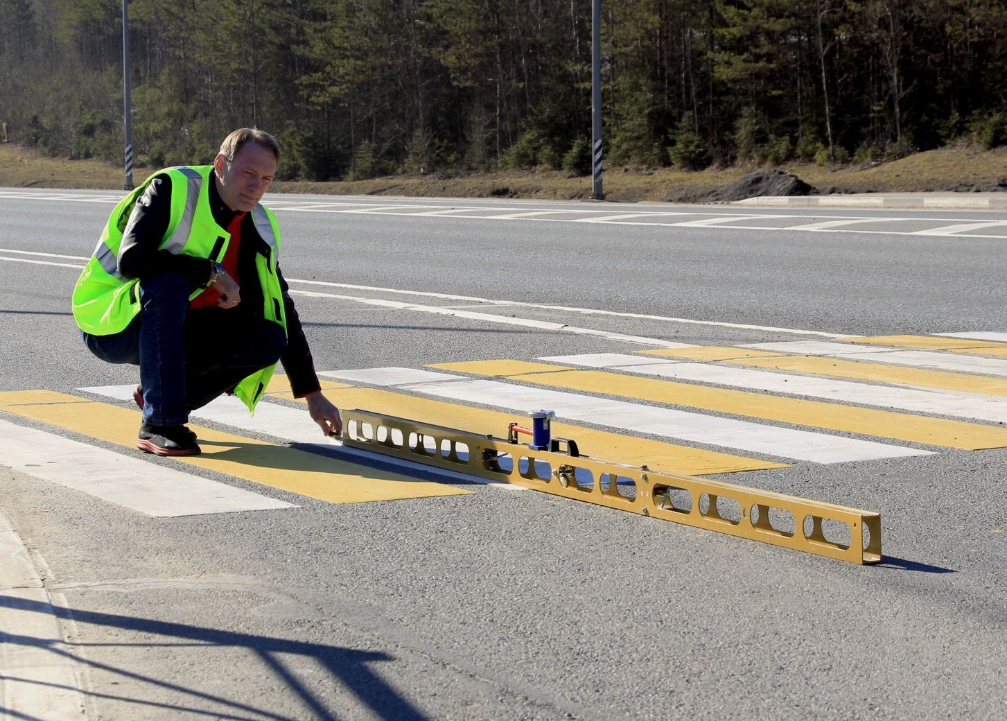Около 300 наземных пешеходных переходов обновят на трассах «Кола» и «Сортавала»