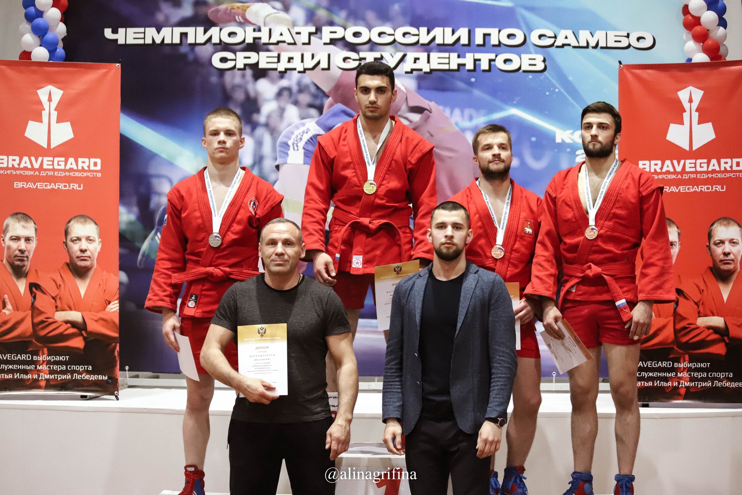 Арман Багдасарян завоевал «золото» на Чемпионате России по самбо