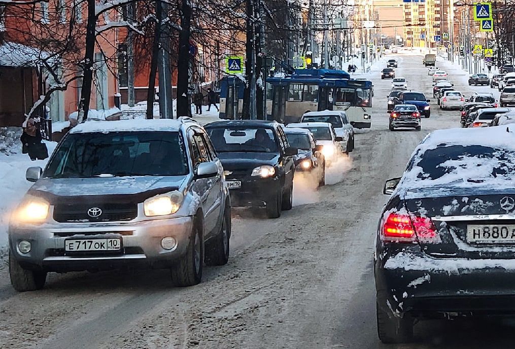 В России снова разрешат выпускать автомобили с недопустимым уровнем выбросов