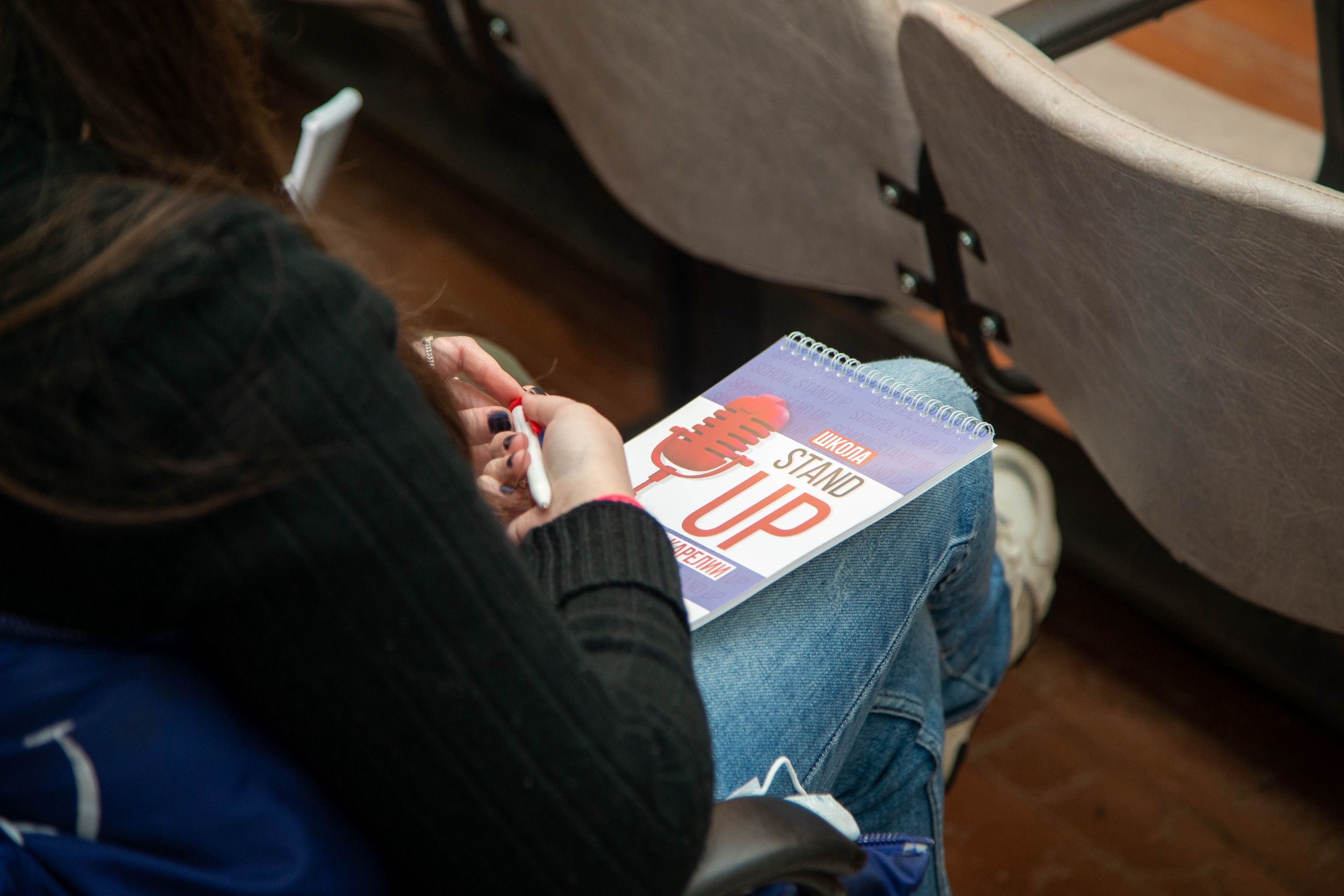 В Карелии ищут подростков, мечтающих о карьере стендап-комиков