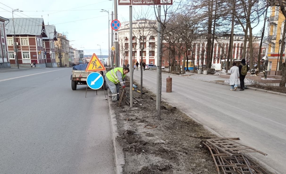 Проспект Ленина в Петрозаводске избавили от «кладбищенских» оградок | karelia.news