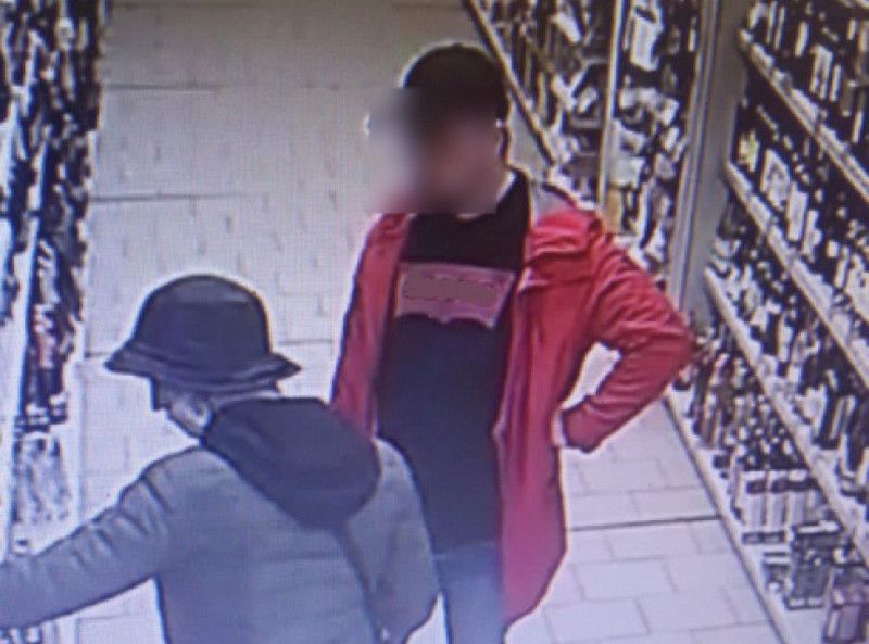 Двоих петрозаводчан задержали по подозрению в серии краж в Тверской области Двоих петрозаводчан задержали по подозрению в серии краж в Тверской области