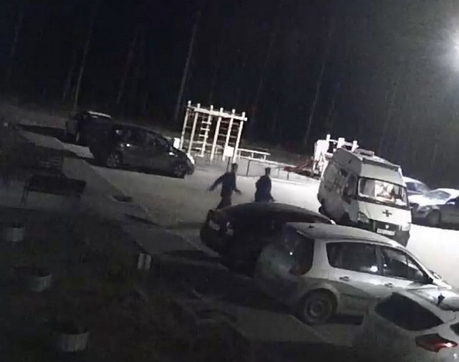 На Древлянке девушка после ссоры со своим парнем ударила его ножом