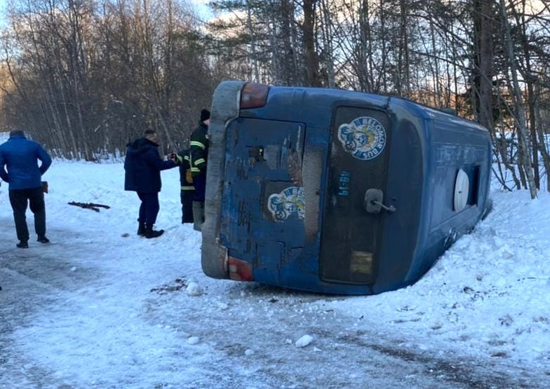 Водитель попавшего в аварию в Карелии автобуса с детьми 33 раза за минувший год нарушал ПДД