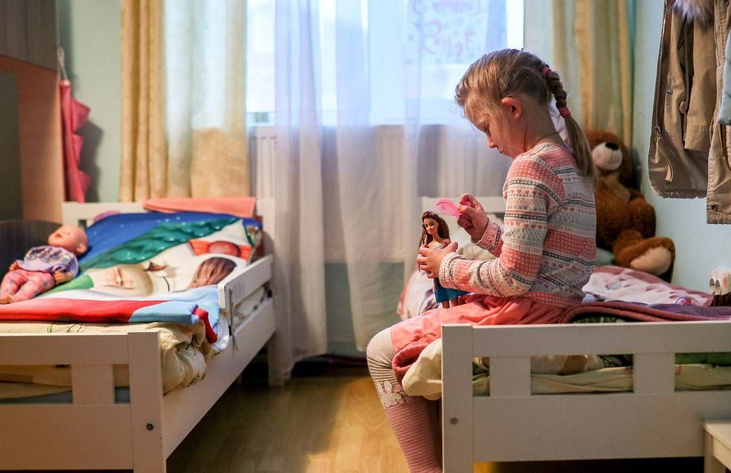 «Эта работа, которая должна оплачиваться». У приемных семей Карелии появился шанс на увеличение позорных пособий