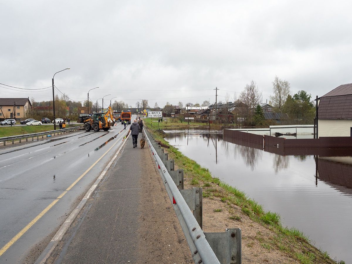 Проезд по трассе «Кола» в Вилге полностью восстановлен, уровень воды упал
