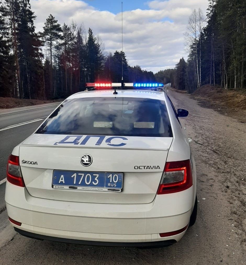 В Карелии за выезд на встречную полосу оштрафовано около 900 водителей