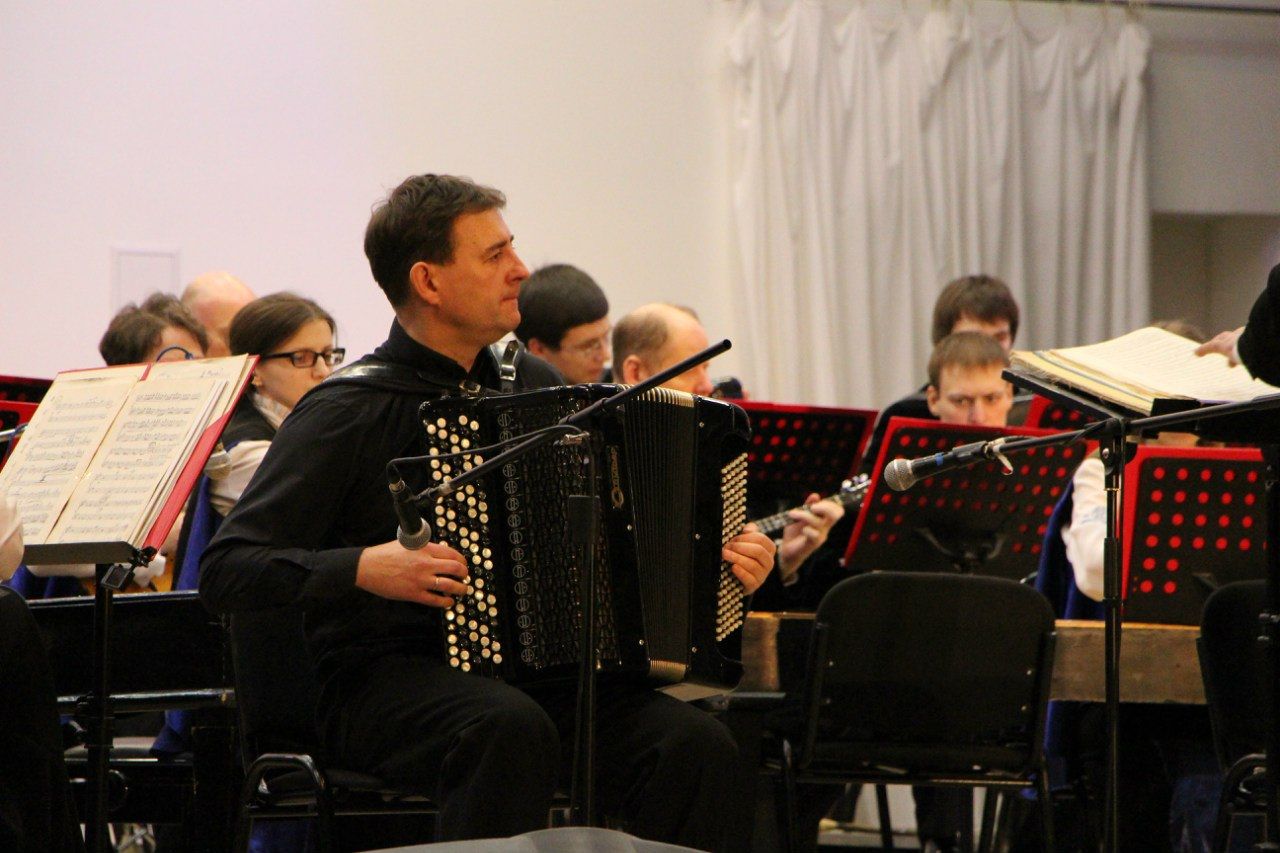 На сцене Карельской филармонии выступил музыкант, который влюбил публику в танго