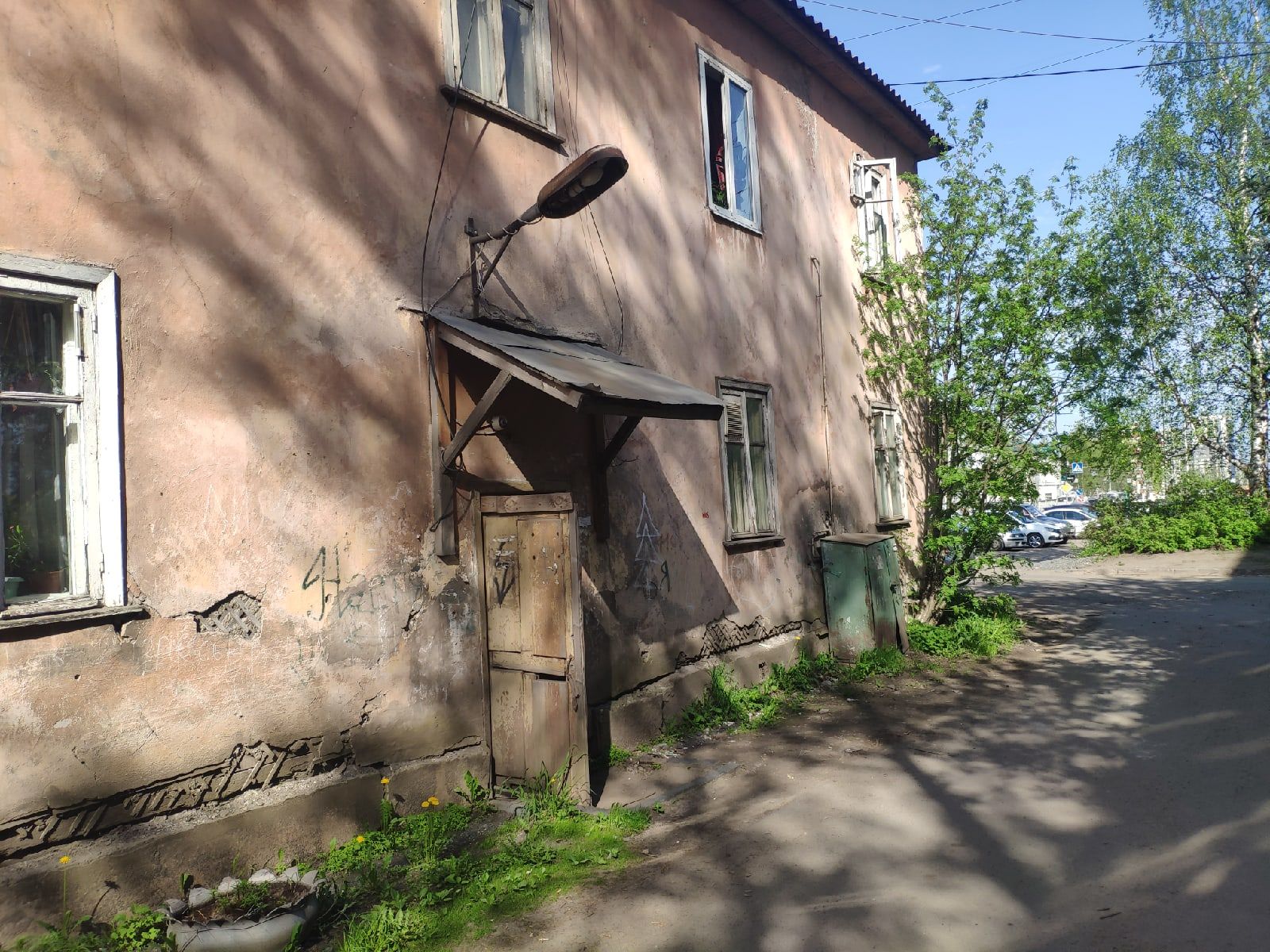 Минстрой Карелии отчитался перед депутатами парламента о работе Фонда капремонта