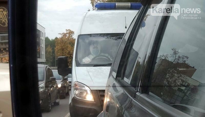 В Карелии за сутки выявлено всего 35 случаев ковида, не заболел ни один ребенок