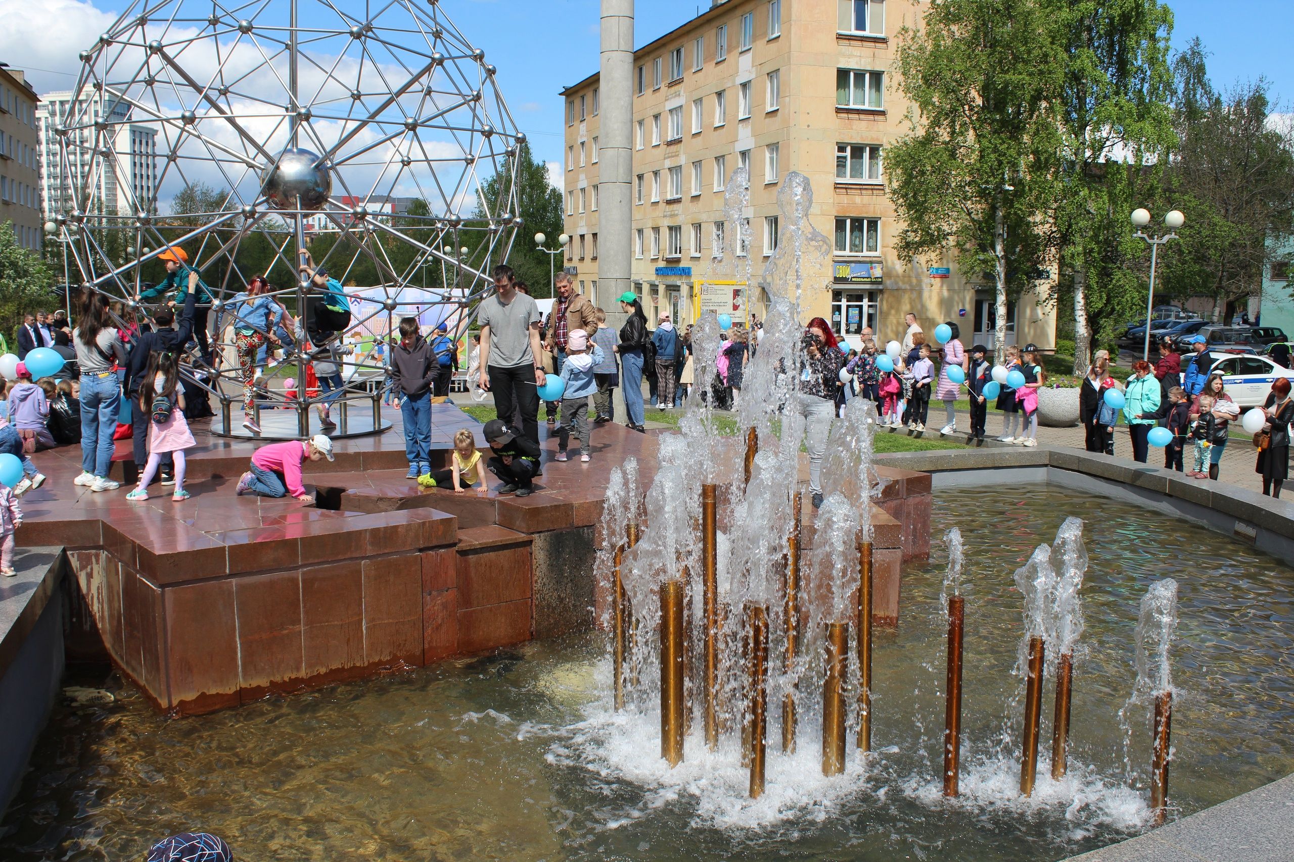 Начало волшебства: «ПКС-Водоканал» и Городской дом культуры приглашает на торжественное открытие сезона фонтанов