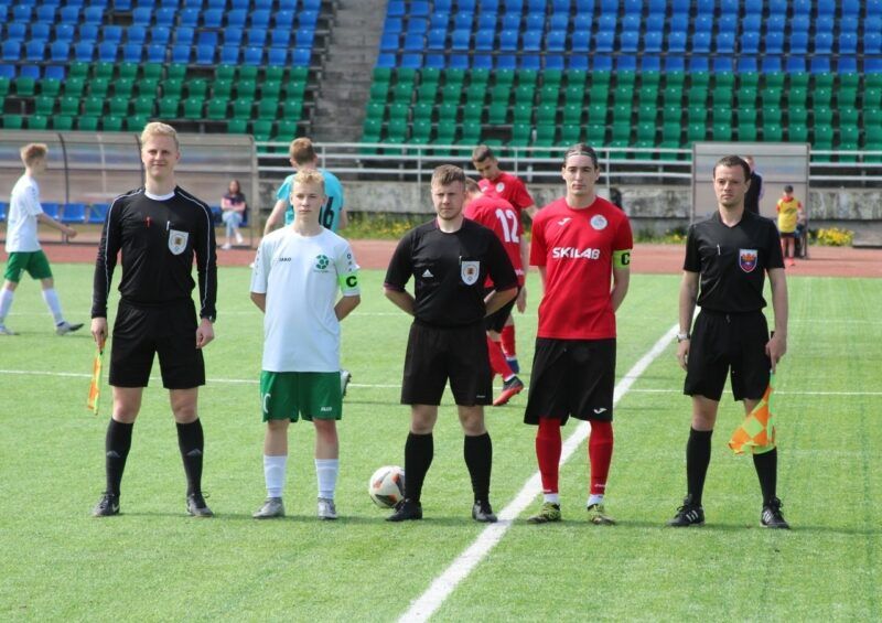 Футбольные команды Петрозаводска успешно сыграли дома и на выезде