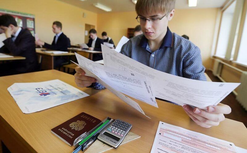Два школьника из Карелии получили 100 балов по ЕГЭ