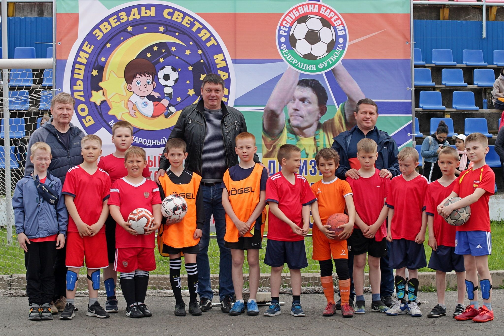 «Большие звезды светят малым». В Петрозаводске определились победители турнира дивизиона Дениса Зубко