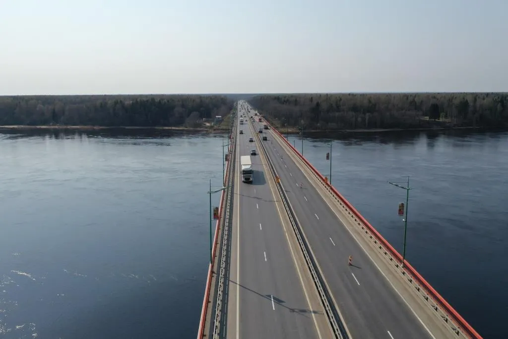 На федеральной трассе «Кола» разведут Ладожский мост