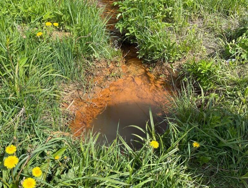 Жители петрозаводского микрорайона жалуются на запах канализации