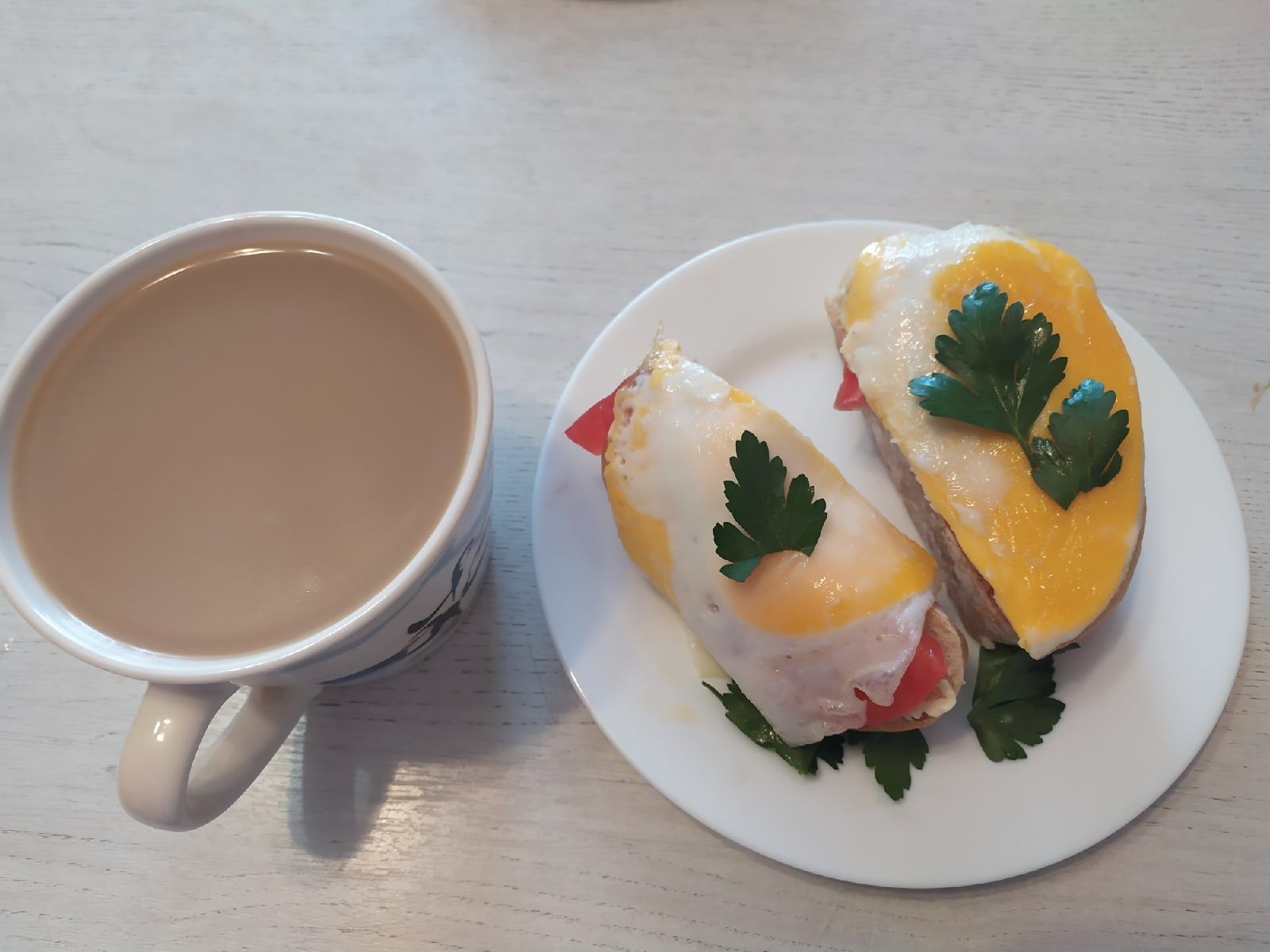 Поедание бутербродов с утра министр здравоохранения Карелии назвал вредной привычкой