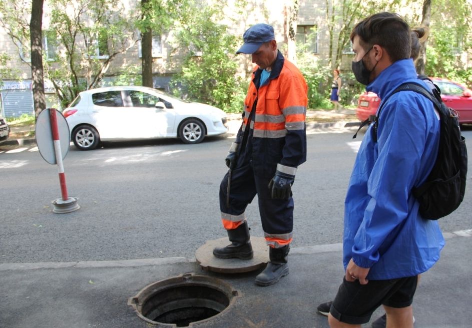 Более 400 крышек исчезли с петрозаводских люков за год