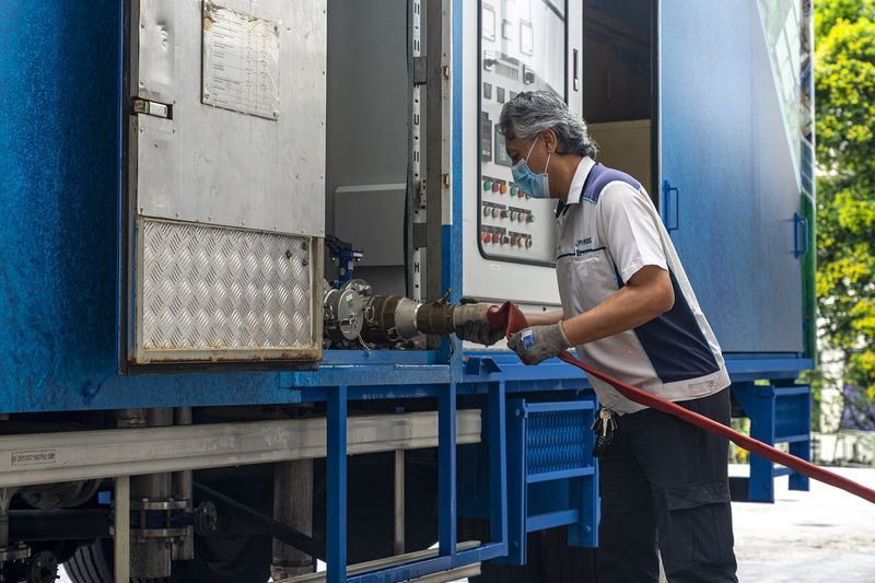 В Сингапуре научились делать пиво из сточных вод
