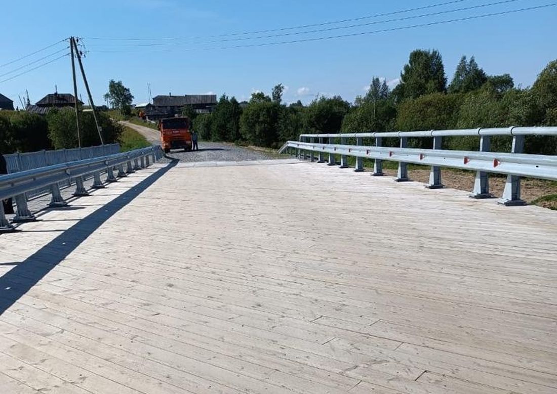 Мост через Виксеньгу отремонтировали в Пудожском районе