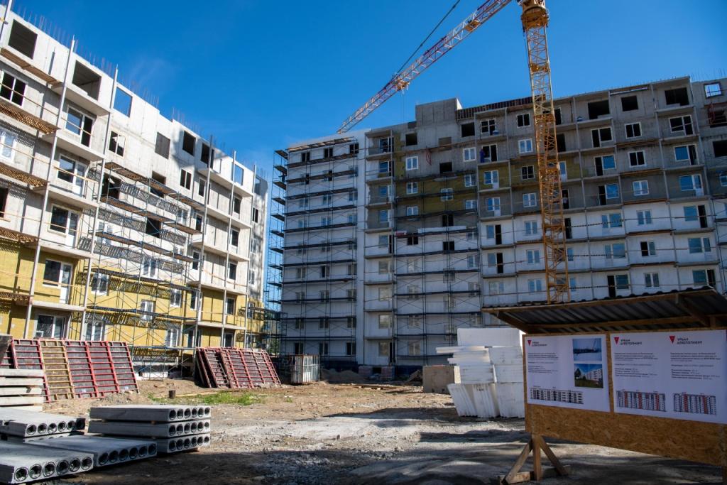 Почти тысяча жителей аварийных домов в Петрозаводске получат квартиры в будущем году Почти тысяча жителей аварийных домов в Петрозаводске получат квартиры в будущем году
