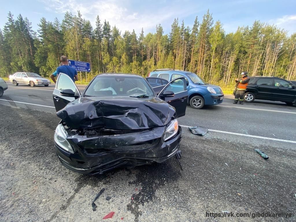 Две пожилые женщины получили травмы в дорожных авариях в Карелии