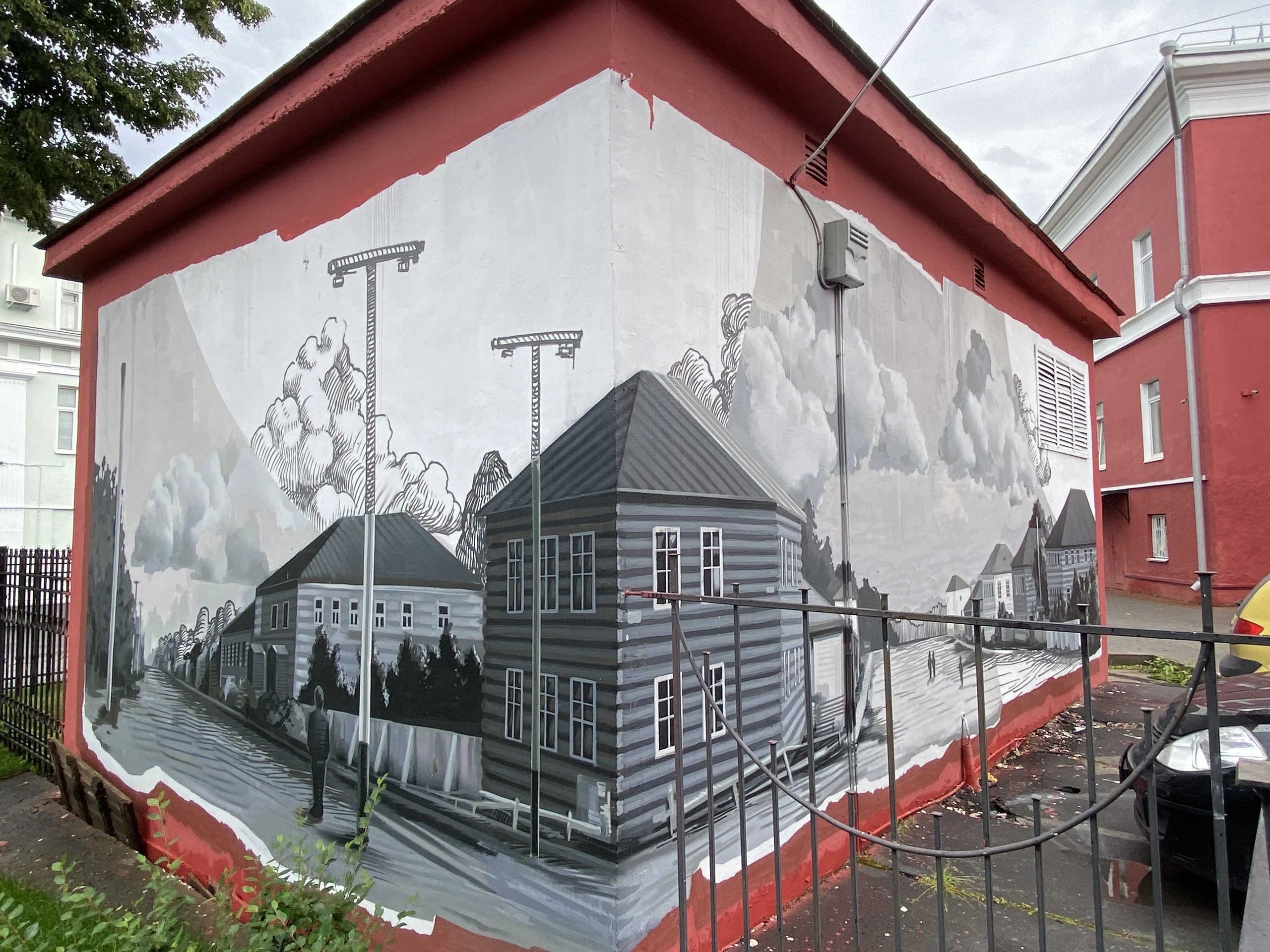 В Петрозаводске появилась табличка «Въезжая площадь» и новое историческое граффити