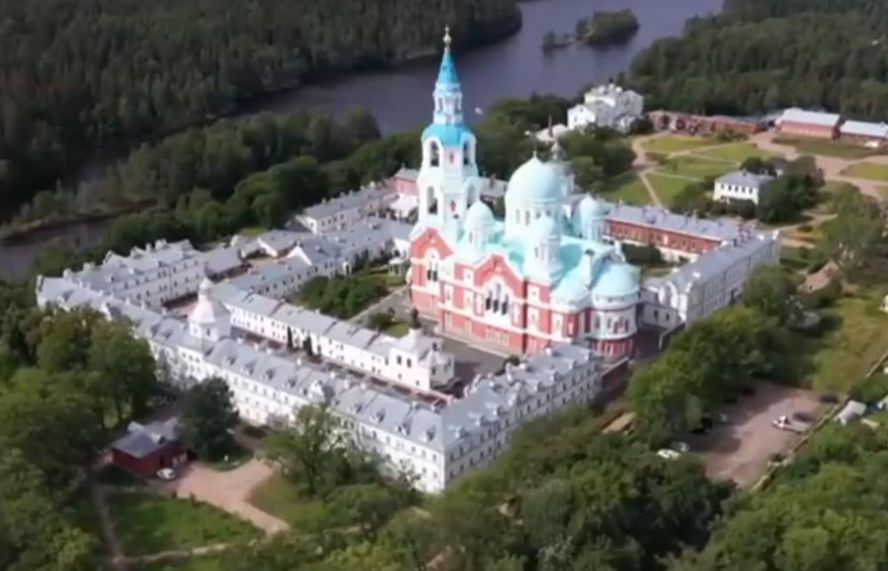 В новой программе о путешествиях на Первом канале показали сюжет о Валааме