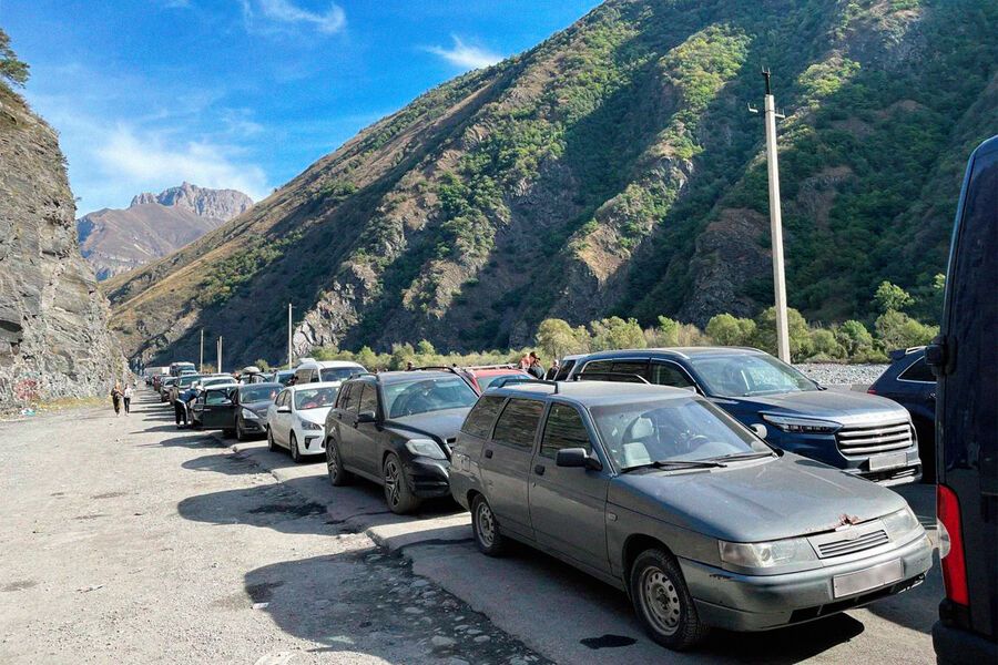 Грузия не планирует закрывать границу с Россией