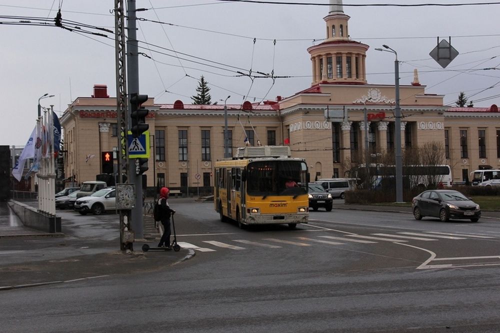На железнодорожном вокзале в Петрозаводске начнут работать досмотровые павильоны