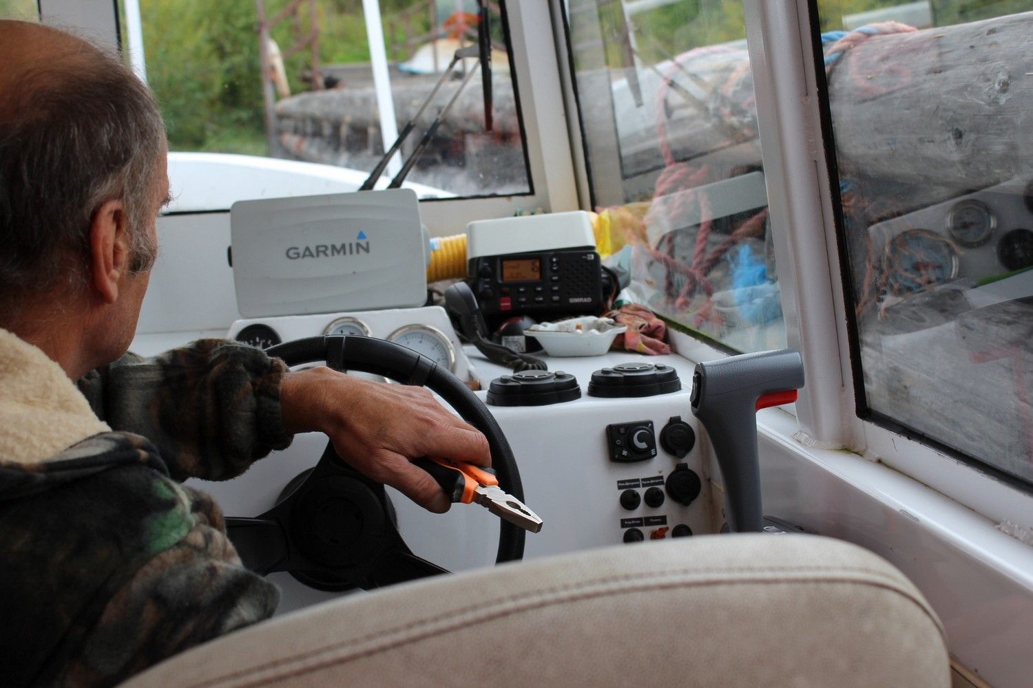 В семи районах Карелии и в Костомукше закрылась навигация для маломерных судов