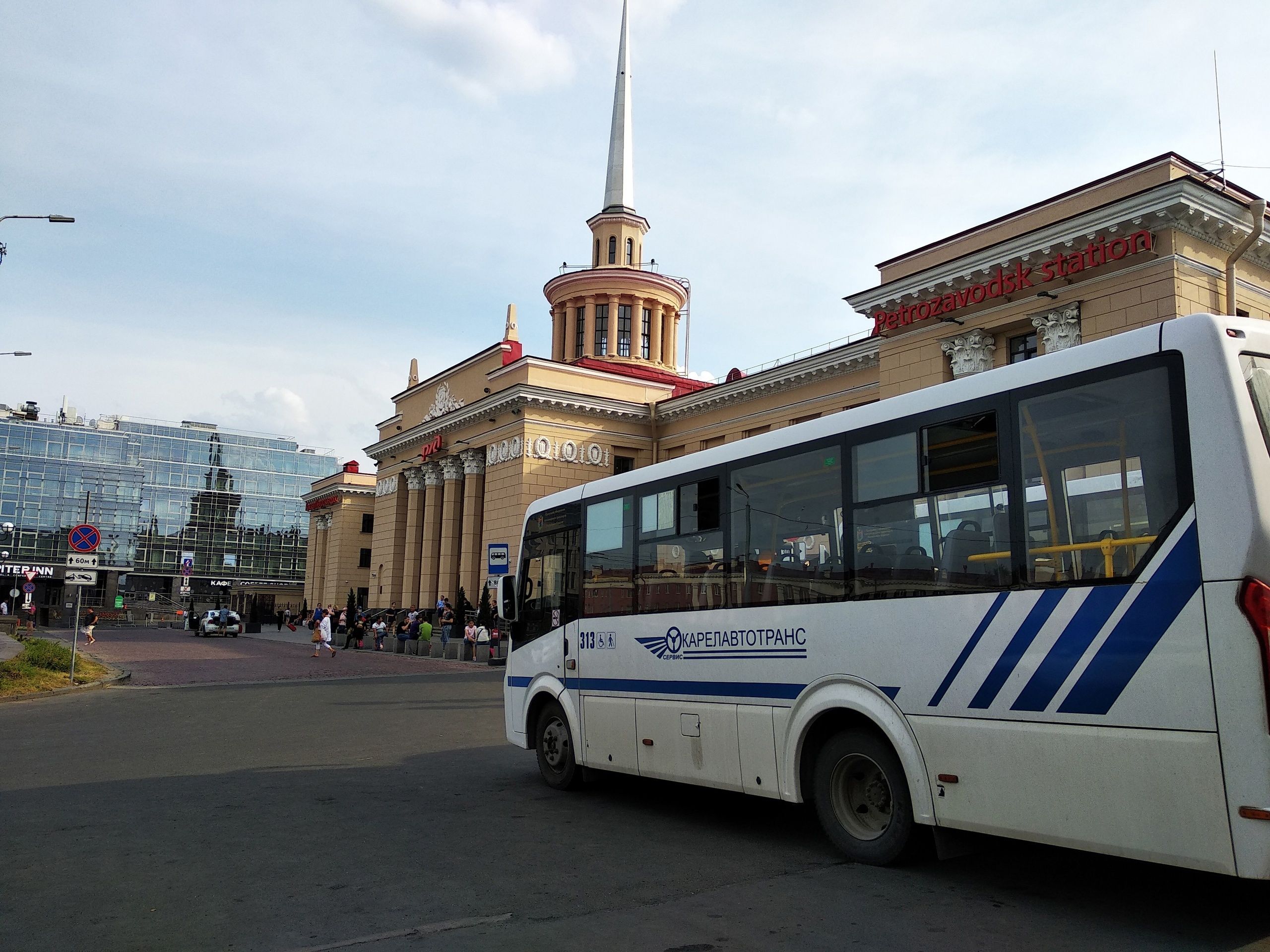 Автобусные рейсы до Петербурга через Олонец отменены