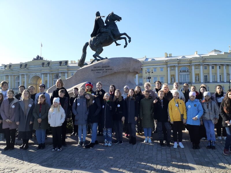 Карельские школьники знакомились с достопримечательностями Санкт-Петербурга
