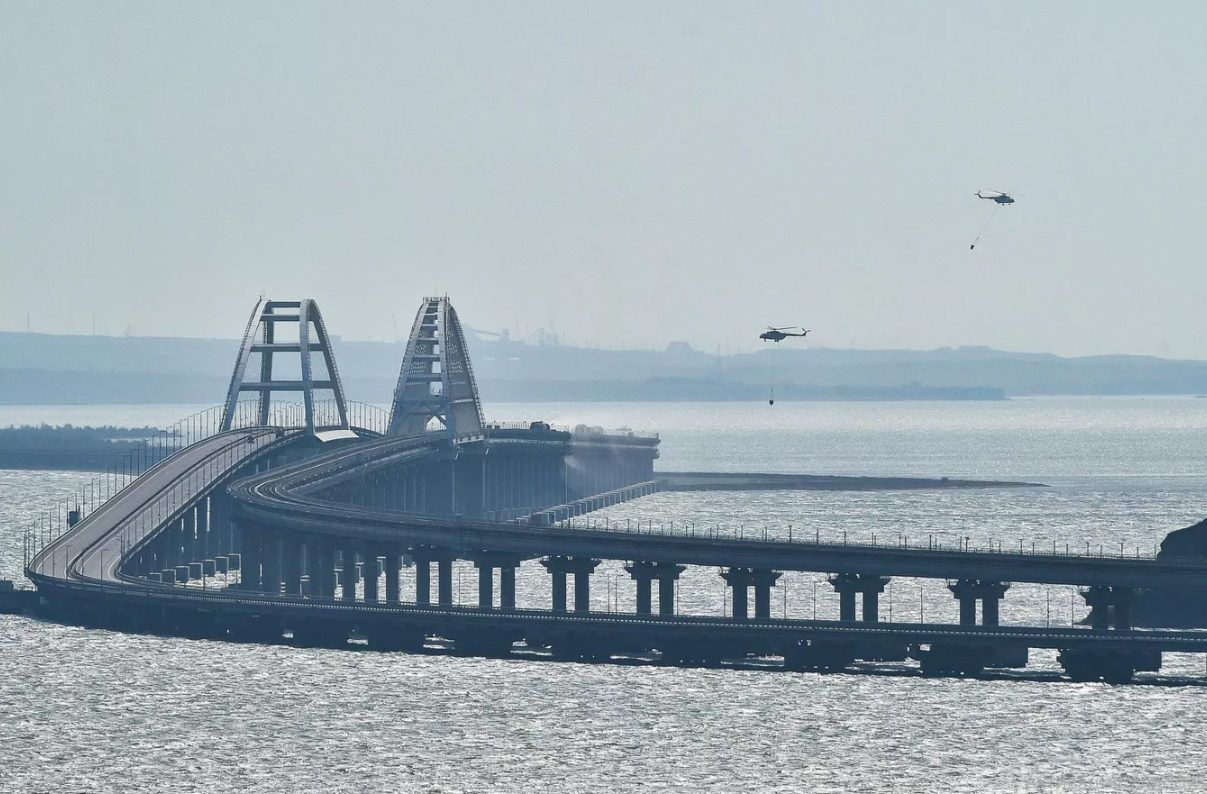 Движение по Крымскому мосту открыли