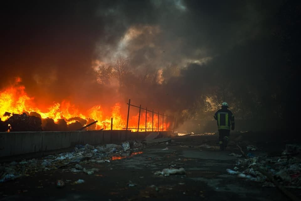 В регионах Украины вновь раздаются взрывы