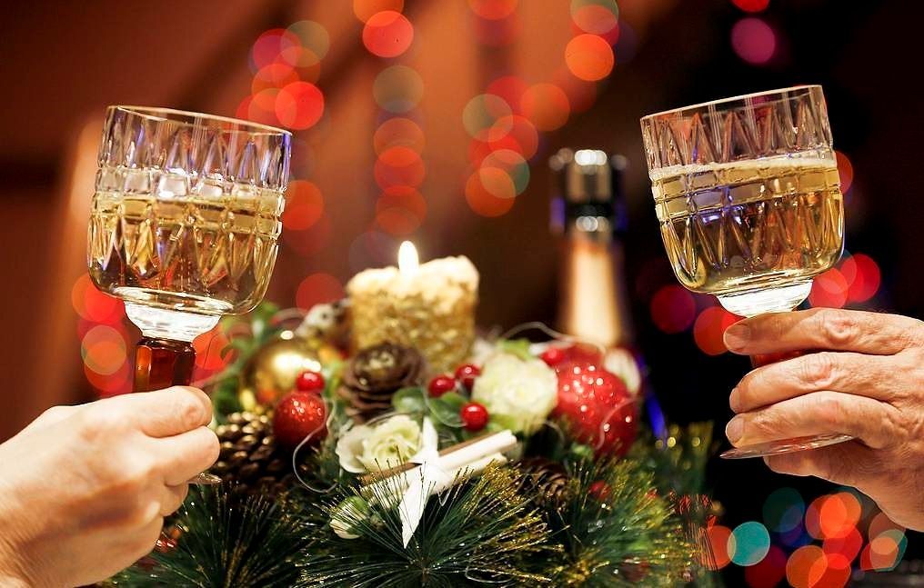 В России перед Новым годом заканчиваются запасы популярных брендов алкоголя
