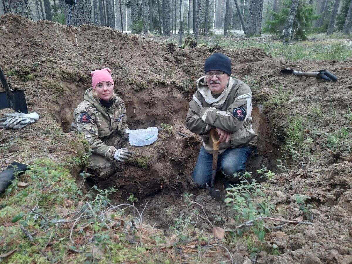 В Питкярантском районе обнаружили останки красноармейцев и нагрудный знак «Ворошиловский стрелок»