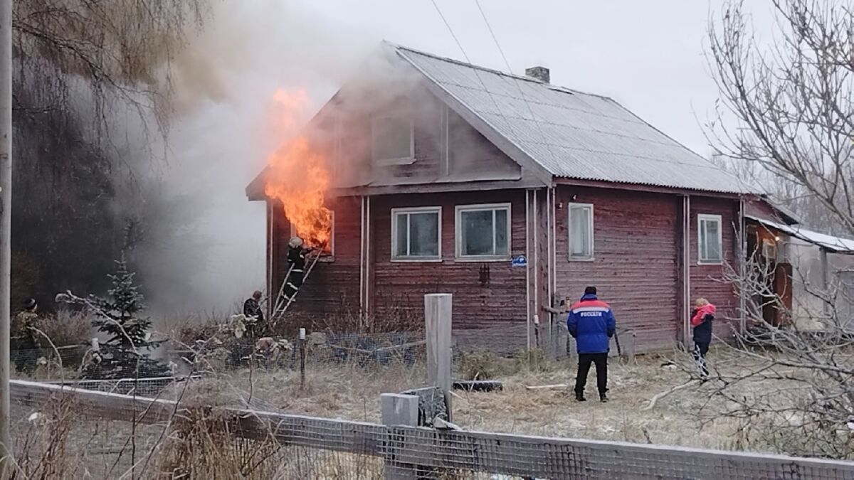 На пожаре в Олонецком районе погиб человек