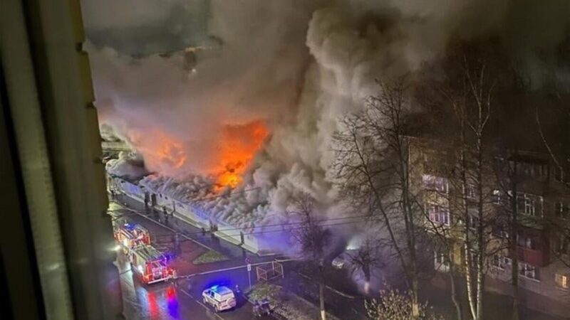 В Костроме при пожаре в кафе погибли 13 человек