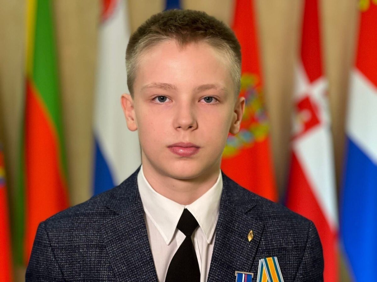 Юного жителя Костомукши, который спас друга, наградили в Совете Федерации