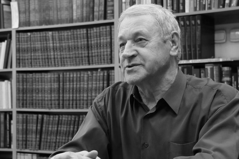 С известным карельским писателем и журналистом Константином Гнетневым простятся 30 ноября