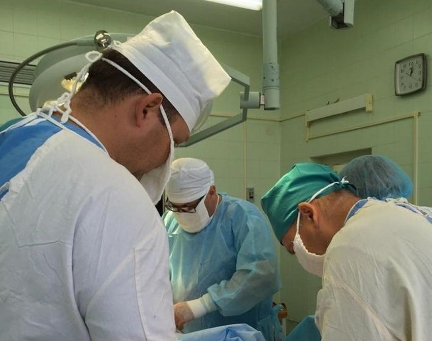 Карельские врачи провели сложнейшую операцию и спасли пациента с минимальными шансами на выживание