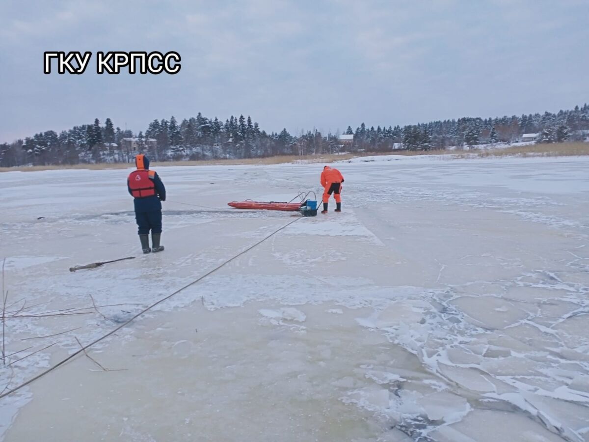 Двое рыбаков утонули в Ладожском озере за последние трое суток