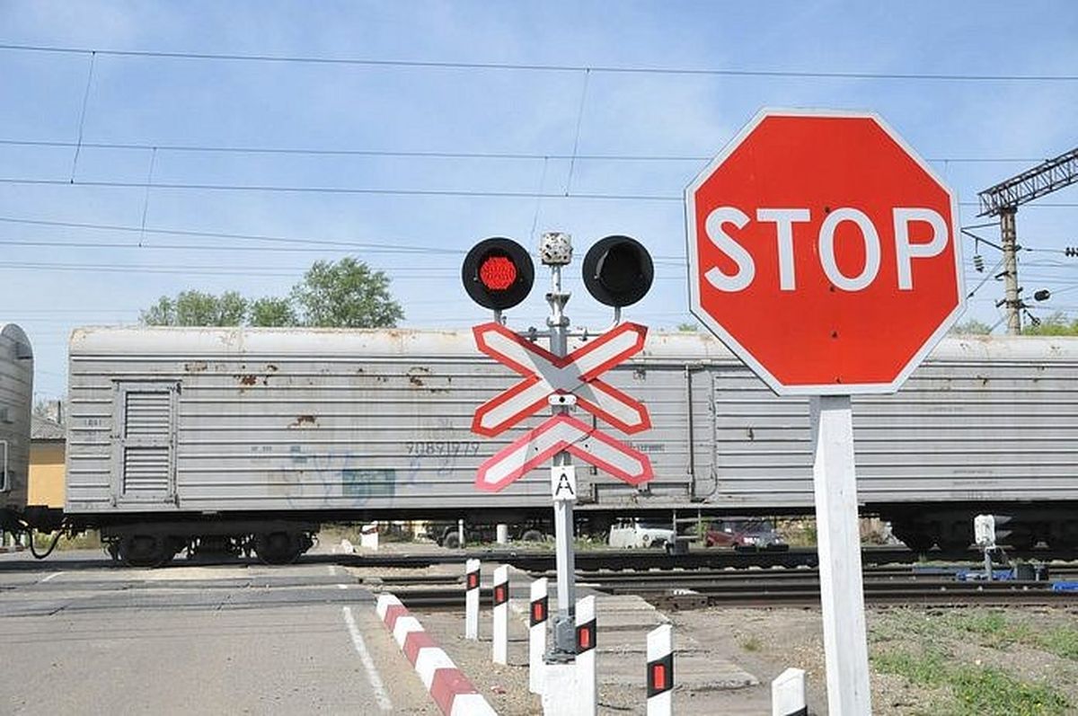 Движение на железнодорожном переезде в Кондопоге ограничат