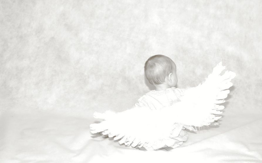 Умер двухлетний малыш, которого два года назад жестоко избил отец