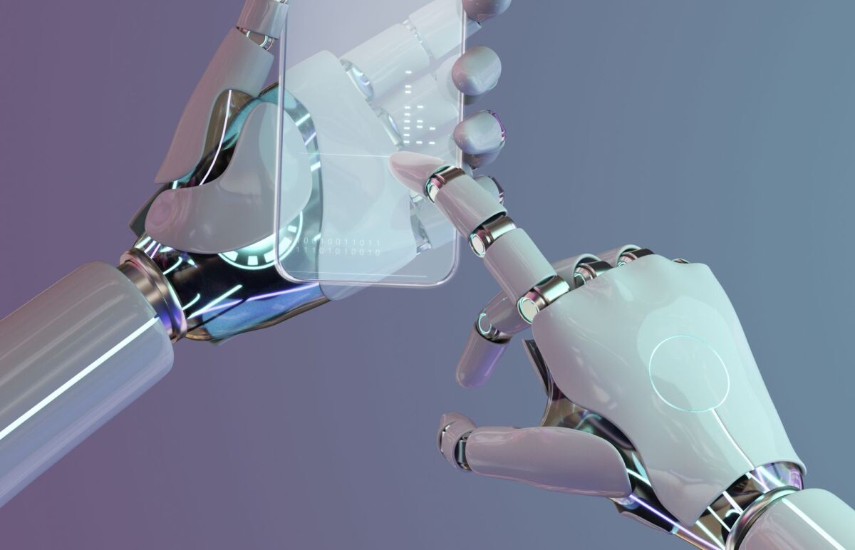 В Карелии вызов врача на дом теперь принимает робот