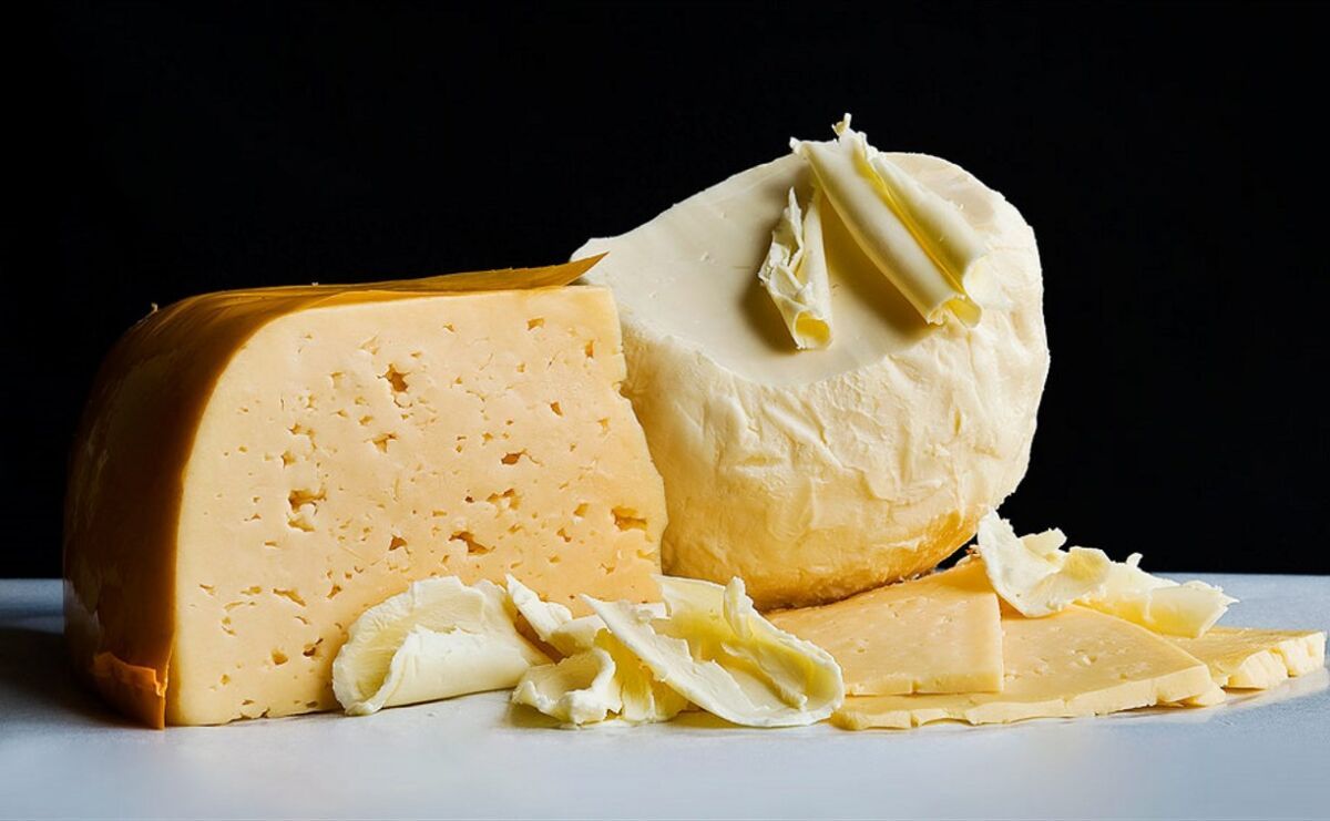 Запрещенные сыр и масло сожгли в Карелии