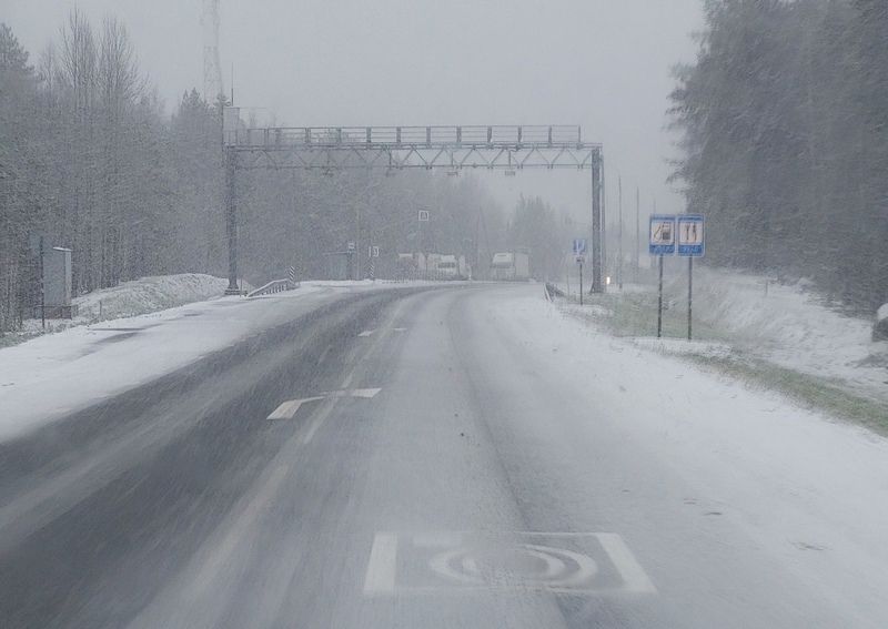 Госавтоинспекция Карелии предупредила об ухудшении дорожной обстановки